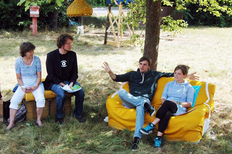 Ina Lehnert-Jenisch, Amon Thein, Lars Kaempf und Katrin Windheuser im Rahmen der Freifeld Pressekonferenz auf dem Gelände der ehemalige Donnerschweer Kaserne.