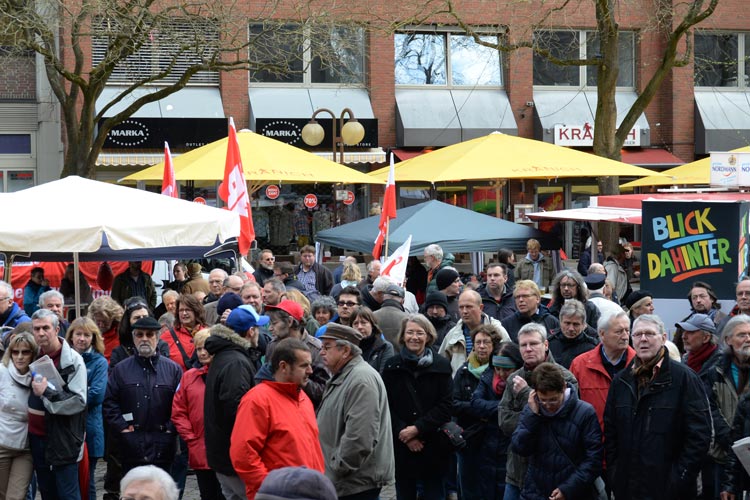 Traditionell findet am 1. Mai die DGB-Kundgebung auf dem Oldenburger Rathausmarkt statt.