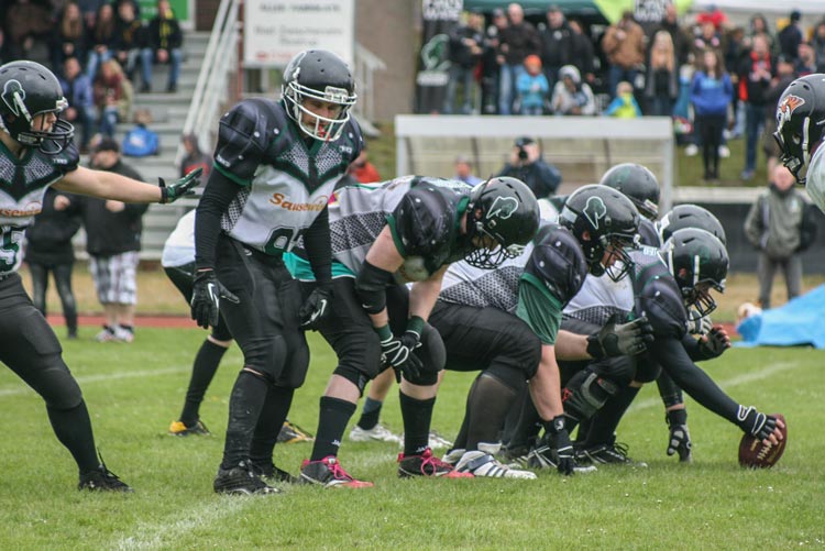 Die Oldenburg Knights in der Vorjahresbegegnung mit den Osnabrück Tigers.