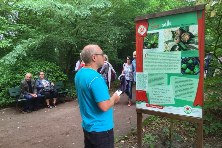 Im Botanischen Garten gibt es viel zu lernen.