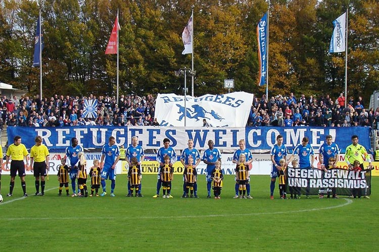 Als Preisträger des Julius-Hirsch-Preises wurde die Faninitiative VfB für Alle für den Deutschen Engagement Preis nominiert.