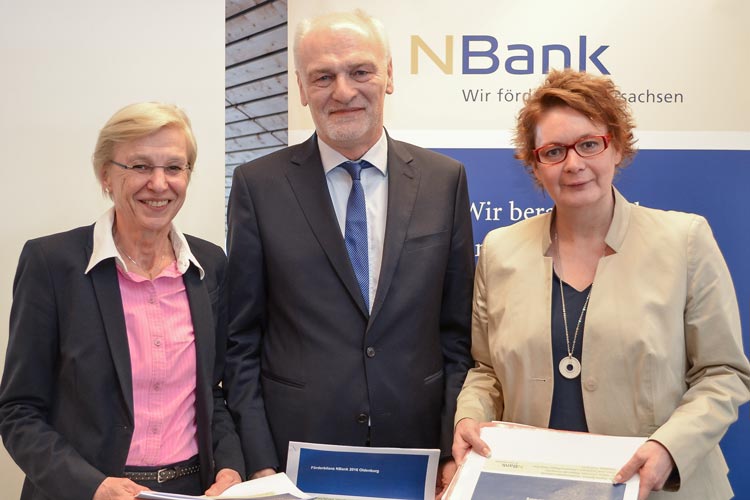 Dr. Sabine Johannsen, Franz-Josef Sickelmann und Daniela Behrens zogen Bilanz für die NBank.