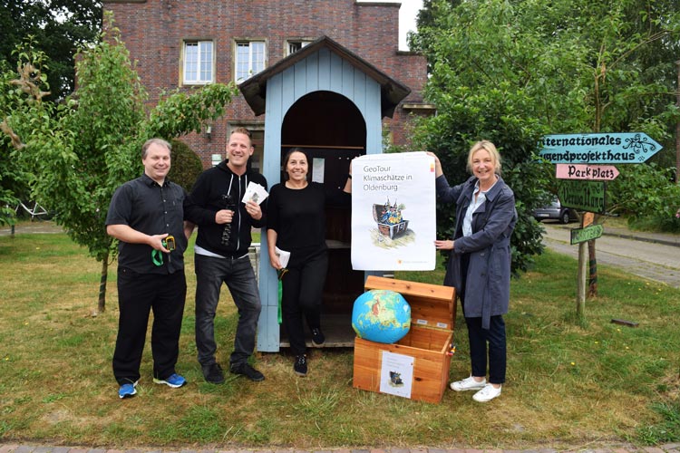 Vor einem Jahr ging die Geocaching-Tour „Klimaschätze in Oldenburg“ an den Start. Jetzt wurde die Tour um drei Stationen erweitert.