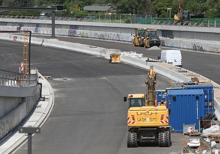 Bund Investiert Rekordsumme In Autobahnausbau