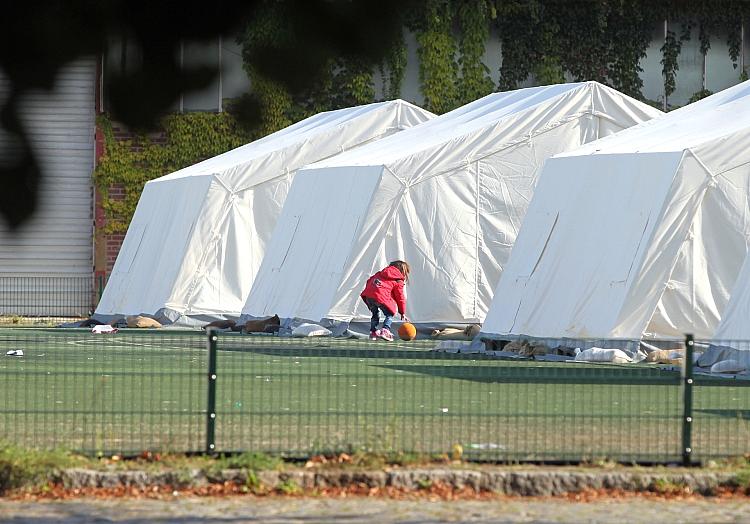 Flüchtlingskind in einer `Zeltstadt` (Archiv), via dts Nachrichtenagentur