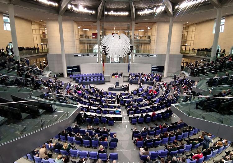 Bundestagsplenum (Archiv), via dts Nachrichtenagentur