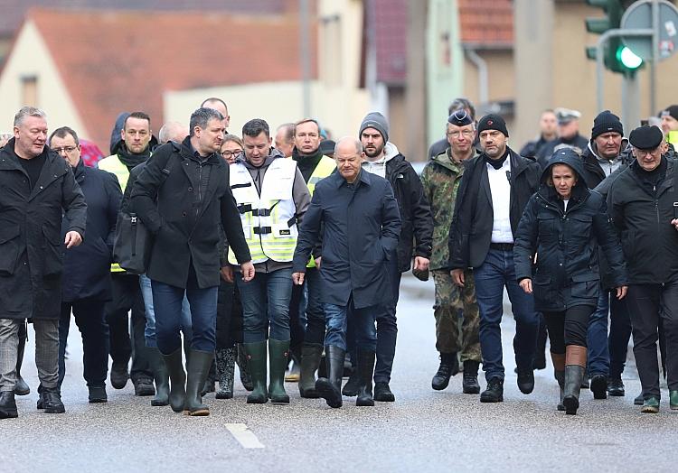 Olaf Scholz besucht Hochwasser-Helfer am 04.01.2024, via dts Nachrichtenagentur