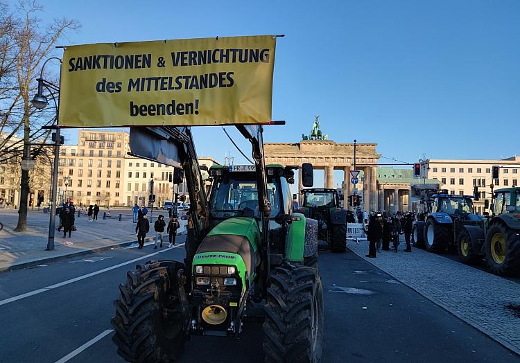 Bauernproteste am 08.01.2024, via dts Nachrichtenagentur