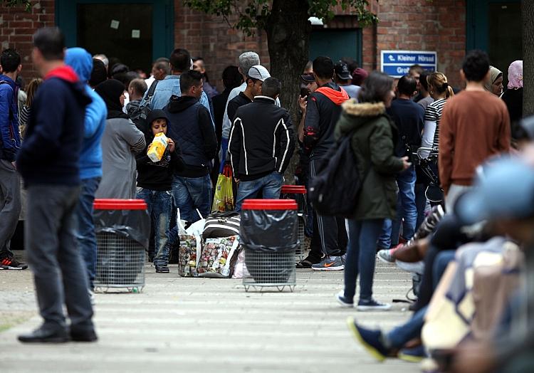 Flüchtlinge an einer Aufnahmestelle (Archiv), via dts Nachrichtenagentur