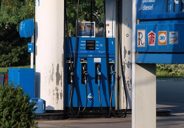 Zapfsäule an einer Aral-Tankstelle (Archiv), via dts Nachrichtenagentur