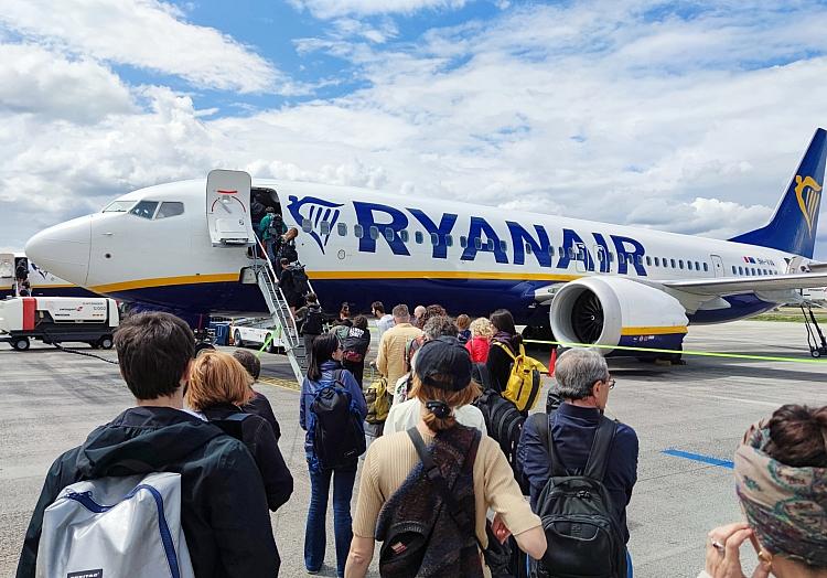 Passagiere vor Einstieg in Ryanair-Maschine (Archiv), via dts Nachrichtenagentur