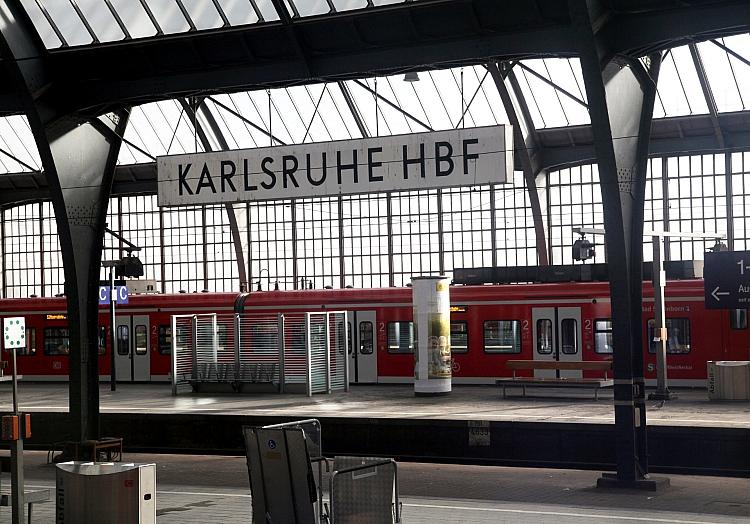 Karlsruhe Hbf (Archiv), via dts Nachrichtenagentur