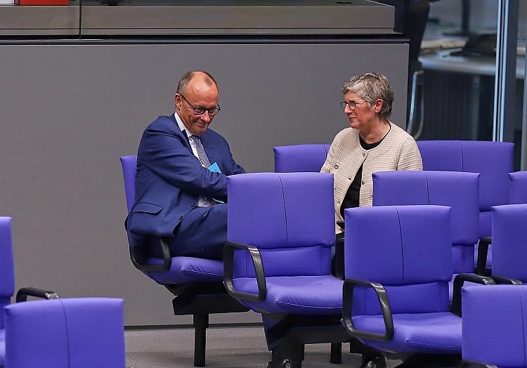 Friedrich Merz und Britta Haßelmann am 16.10.2024, via dts Nachrichtenagentur