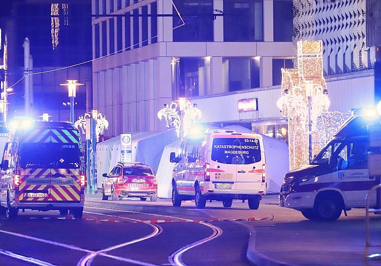 Auto rast auf Magdeburger Weihnachtsmarkt in Menschenmenge am 20.12.2024, via dts Nachrichtenagentur