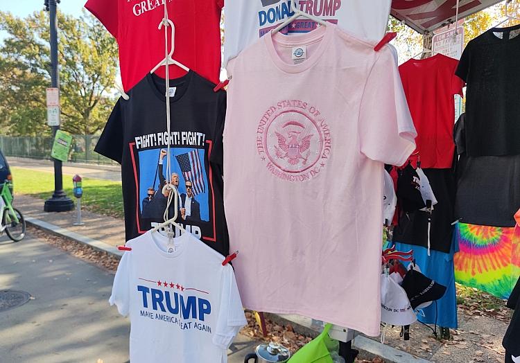 Donald-Trump-T-Shirts (Archiv), via dts Nachrichtenagentur