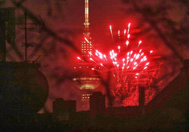 Silvesterfeuerwerk am Berliner Fernsehturm, via dts Nachrichtenagentur