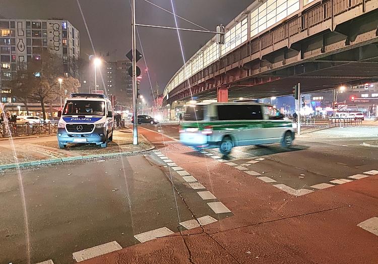 Berliner Polizei im Einsatz am 01.01.2025, via dts Nachrichtenagentur