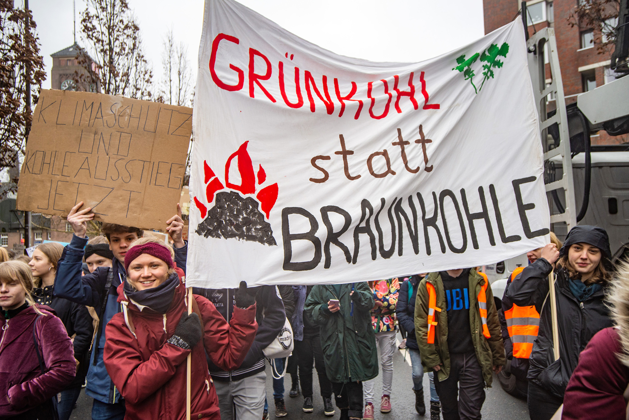 Fridays for Future Oldenburg geht für den Klimaschutz auf die Straße.