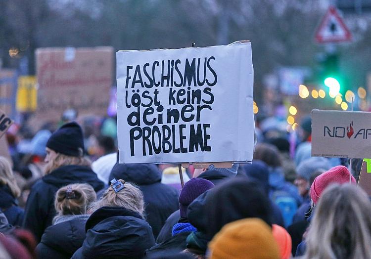 Großdemo gegen die CDU und AfD am 02.02.2025, via dts Nachrichtenagentur